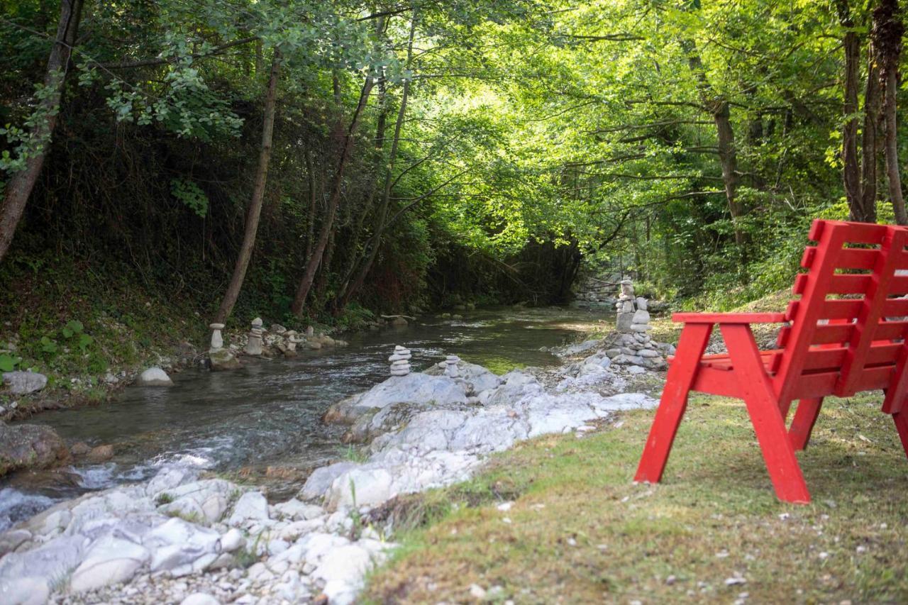 Auberge De Trente Pas Saint-Ferréol-Trente Zewnętrze zdjęcie